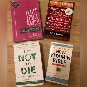 Lot of 4 Bestsellers Health Books - Horomones / Vitamines/ How to not die